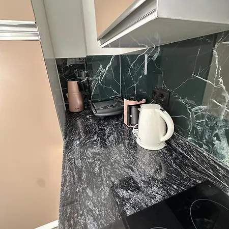 Assos Suits 1 * באלאק