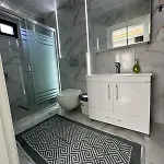 Assos Suits 1 Villa