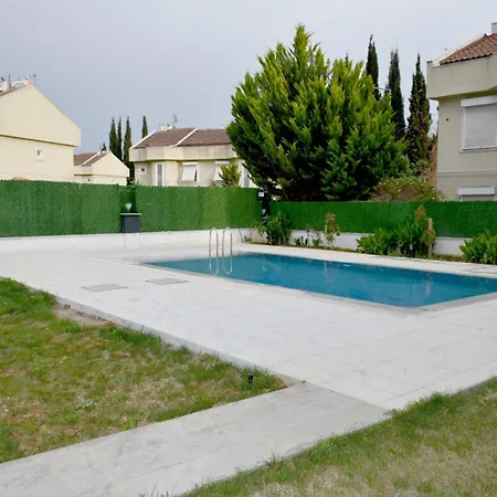 Villa Assos Suits 1 *