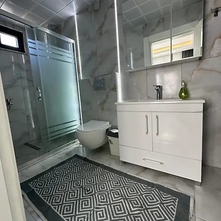 Assos Suits 1 Villa