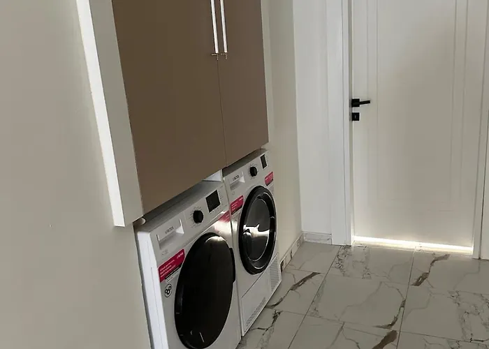 Assos Suits 1 베렉