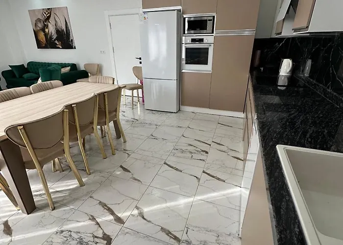 Assos Suits 1 빌라 *